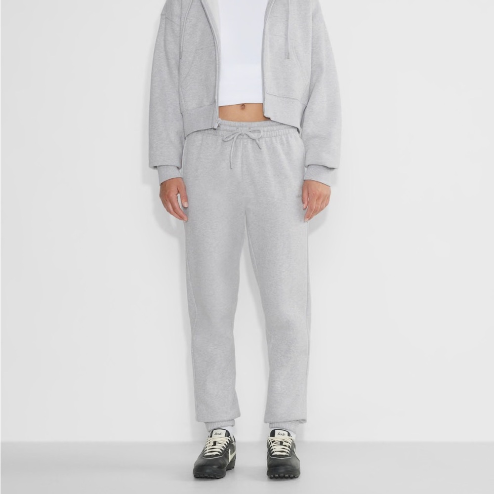 Aritzia Cozy Fleece Boyfriend Sweatpant size small